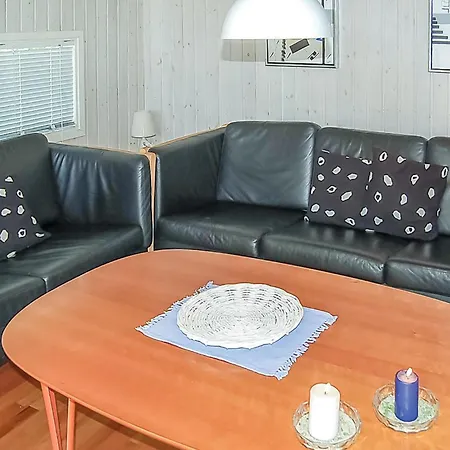 Cozy Home In Hejls With Kitchen * Hejls